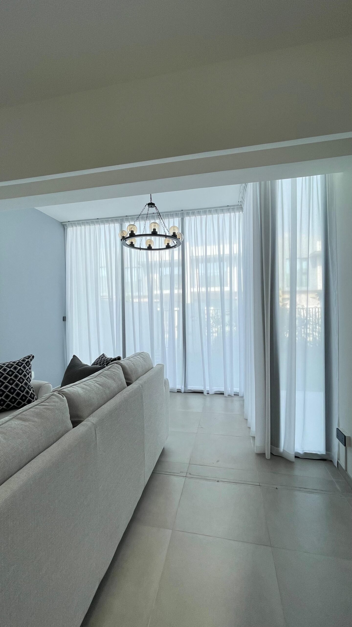 Curtain 2